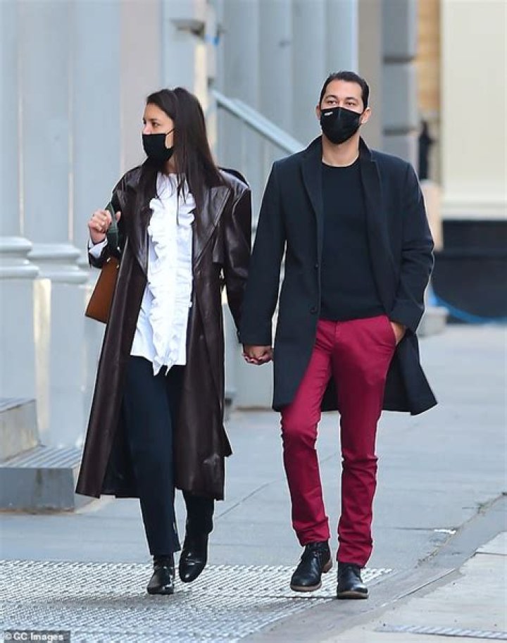 Katie Holmes & New Boyfriend Bobby Wooten Make Red Carpet Debut At Tribeca Film Festival