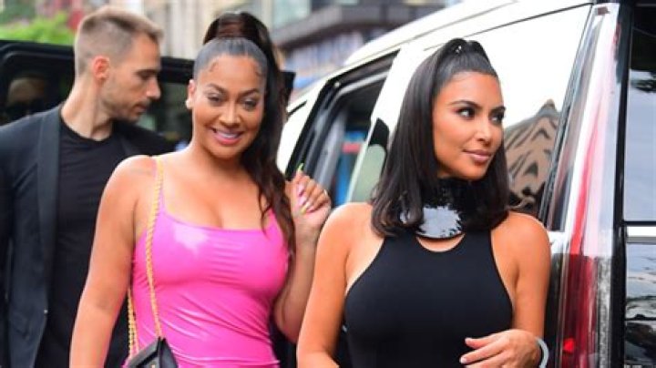 Kim Kardashian Shrieks While Watching BFF La La Anthony Kiss Brian Austin Green On ‘BH90210’