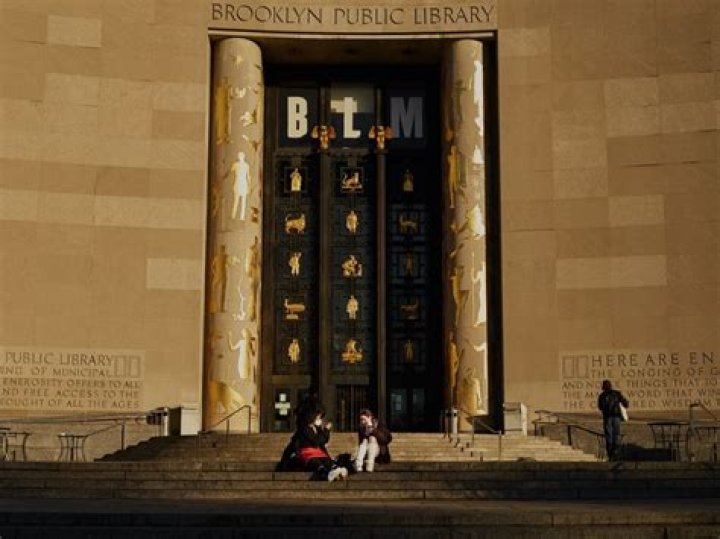 Long Hair & Naked At NY Public Library In Throwback Pic – Hollywood Life