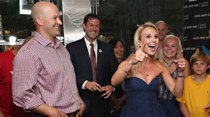 Matt Hasselbeck Celebrity Profile – Hollywood Life