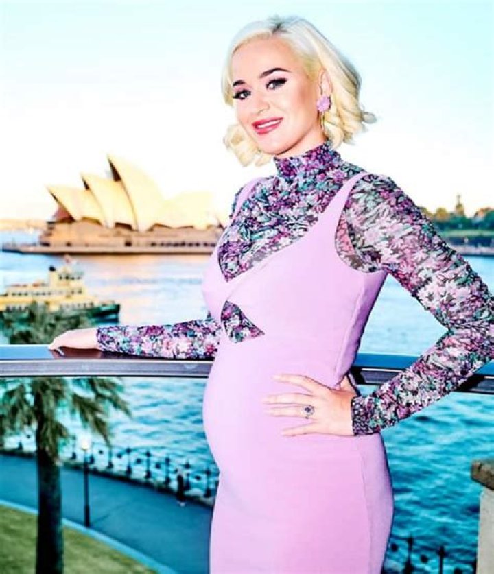 Orlando Bloom Races Home to Be With Pregnant Katy Perry For ‘Self Quarantine’ Amidst Coronavirus