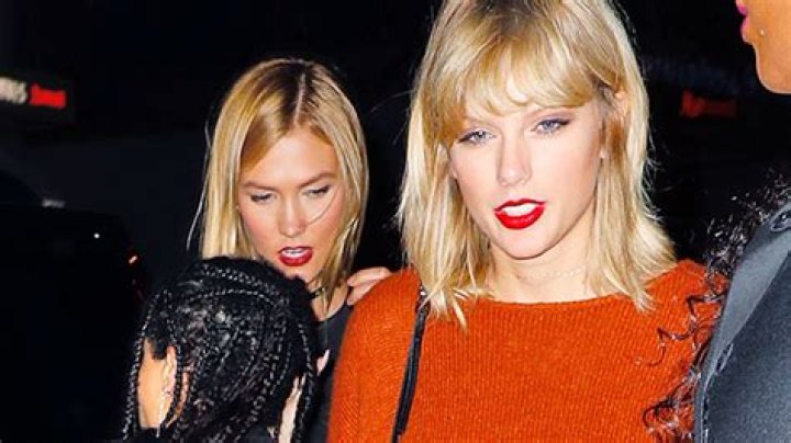 Taylor Swift & Karlie Kloss’ Friendship Timeline – Hollywood Life